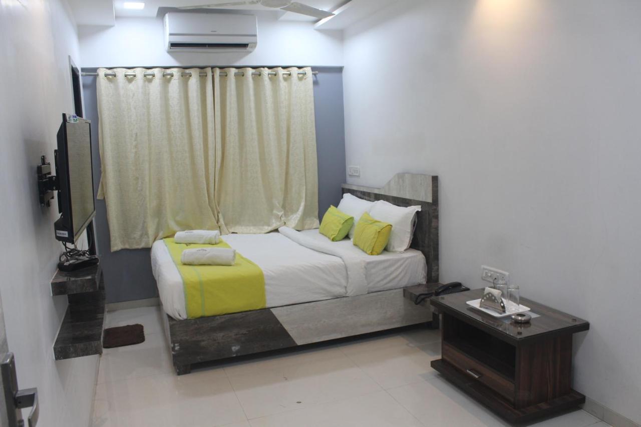 Hotel Park Inn Andheri West Mumbai Exterior photo